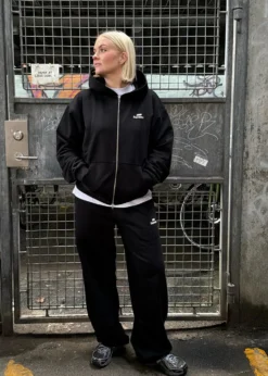 Bareen Oversized Zip Hoodie Logo