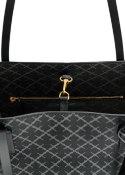 By Malene Birger ABIGAIL