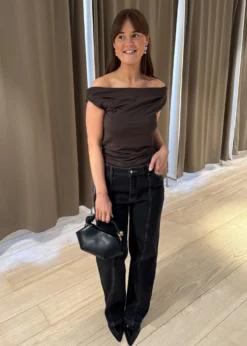 Modström HimaMD off-shoulder top
