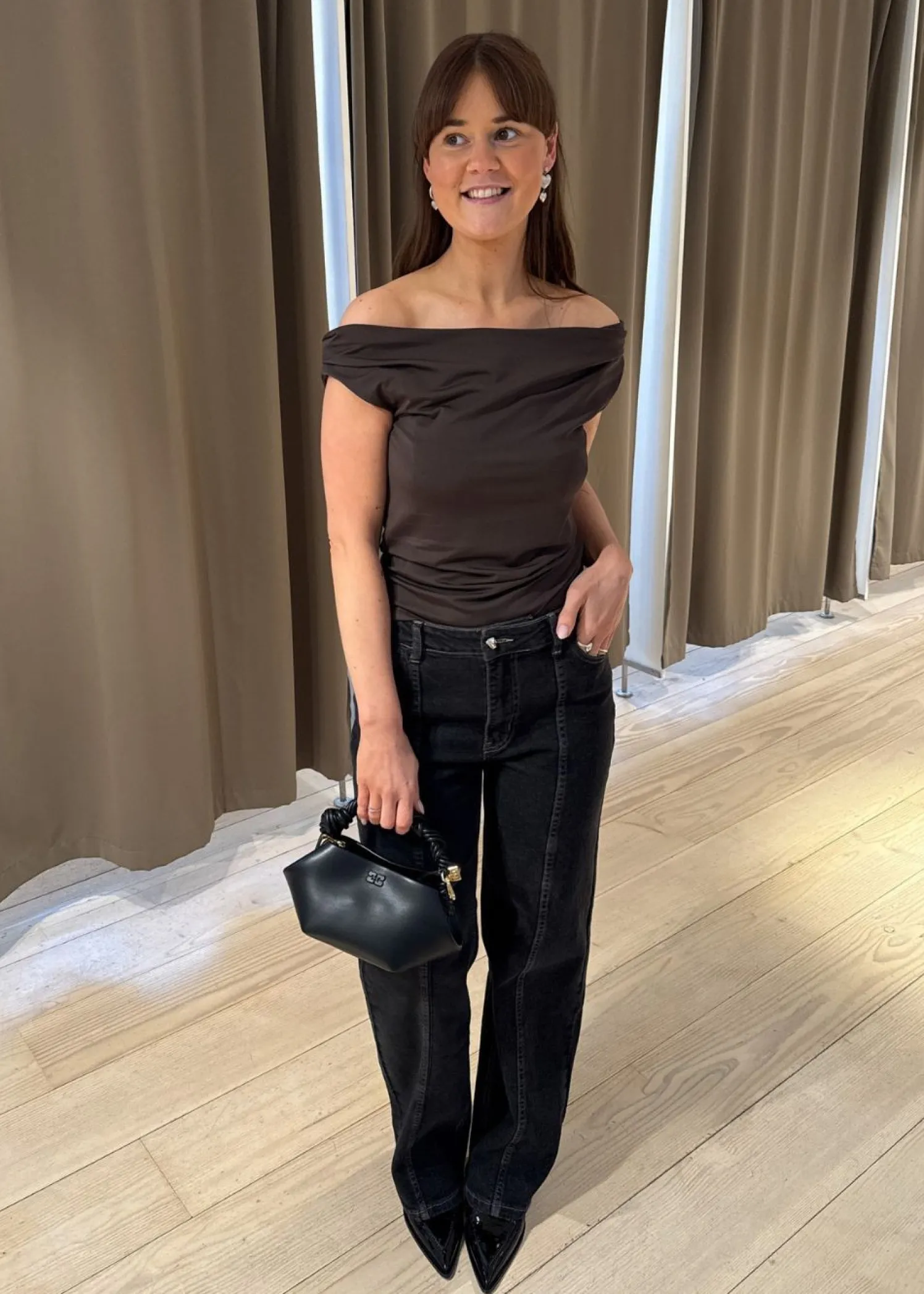 Modström HimaMD off-shoulder top