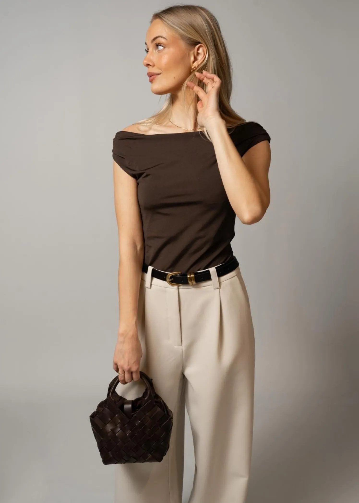 Modström HimaMD off-shoulder top