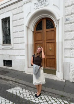 Modström HimaMD off-shoulder top