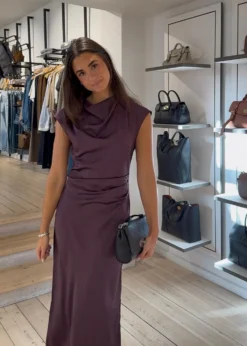 Modström Tailormd dress