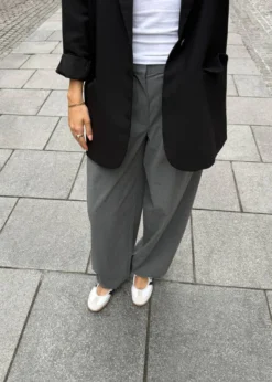 Modström Tiamomd pants
