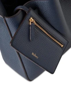 Mulberry Lyra Small Belted Bucket Heavy Grain