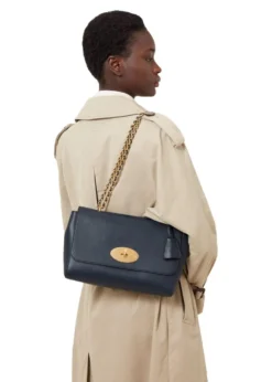 Mulberry Medium Lily Micro Classic Grain