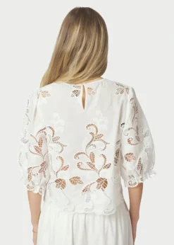 Neo Noir Fia Embroidery Blouse