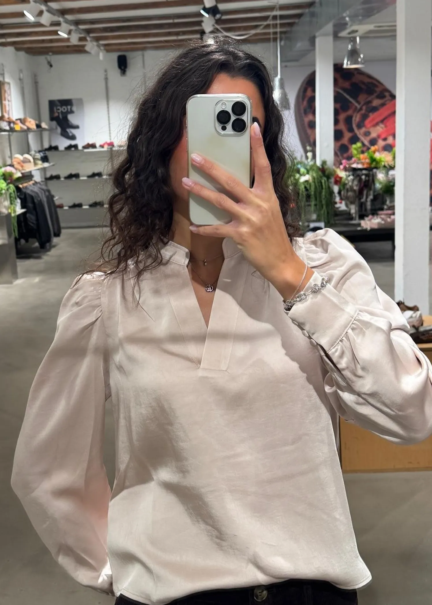 Neo Noir Rosslyn Heavy Sateen Blouse