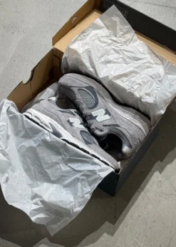 New Balance M2002RST