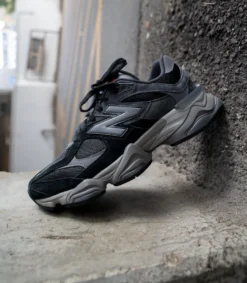 New Balance U9060BLK