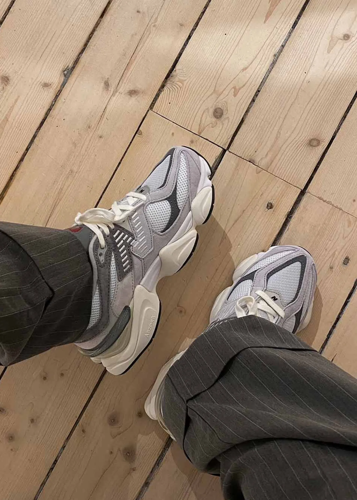 New Balance U9060GRY