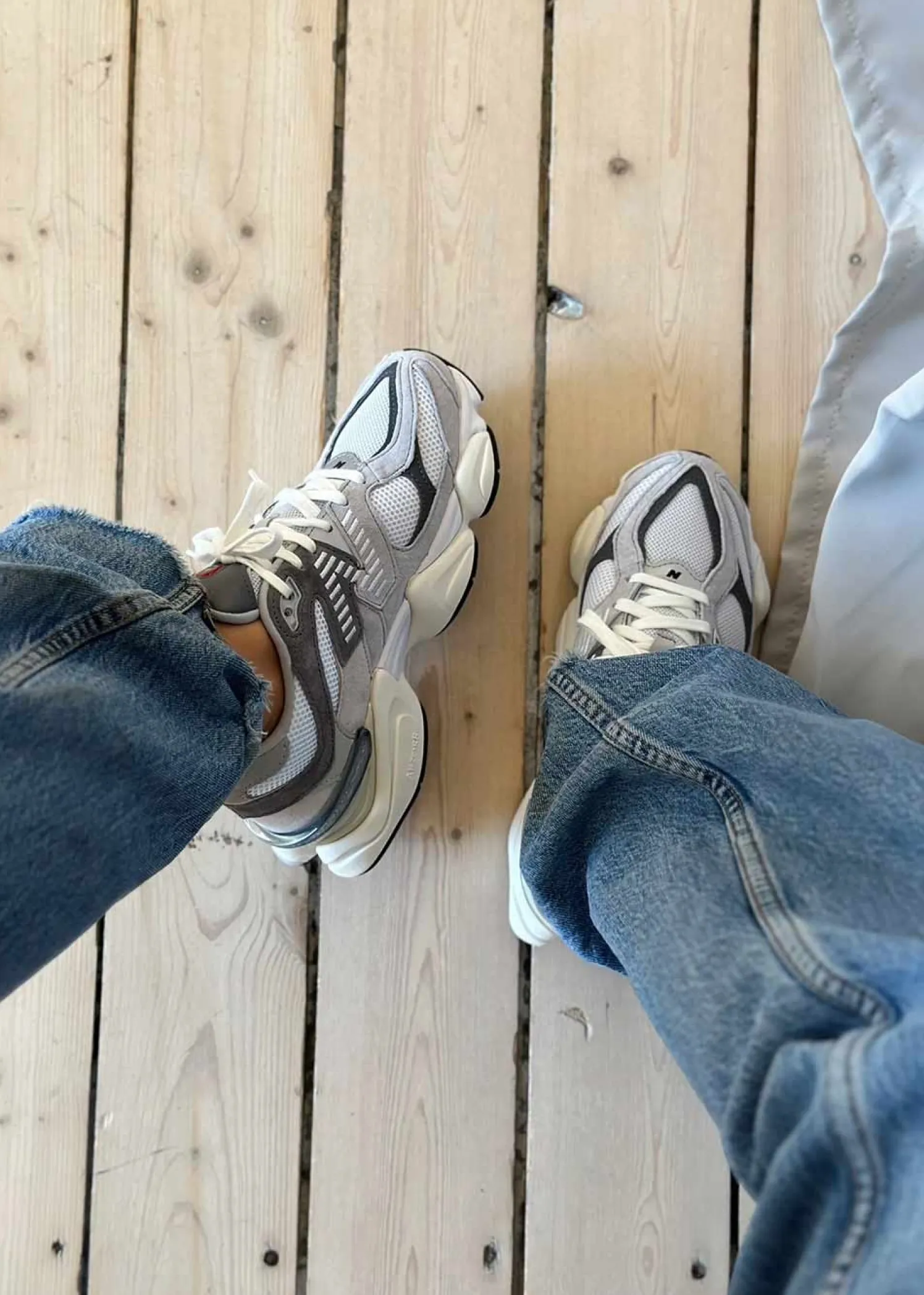 New Balance U9060GRY