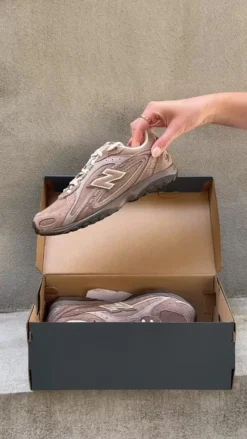 New Balance U204LMMA