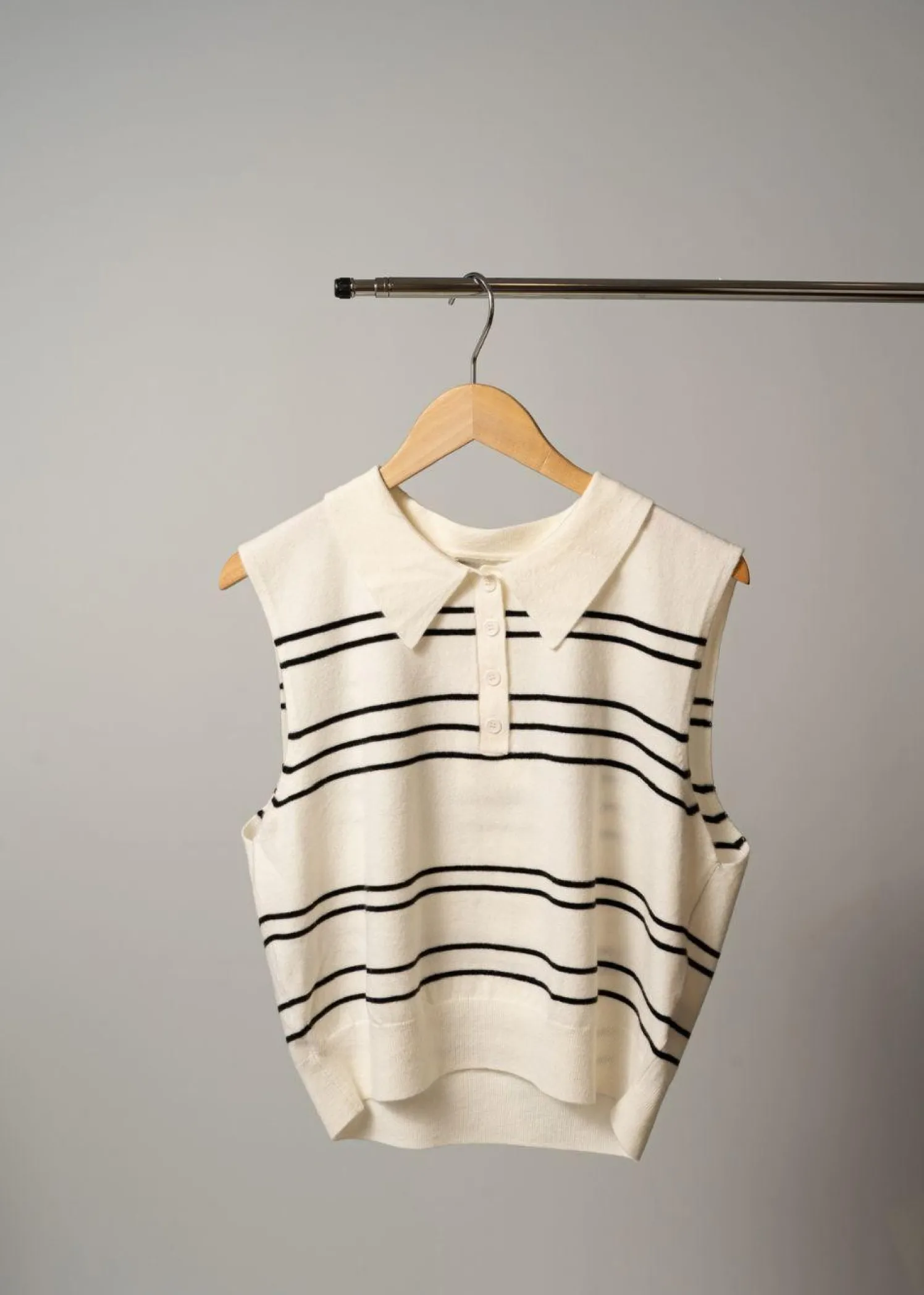 Oval Square Alba Polo Top