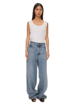 Oval Square Icon jeans