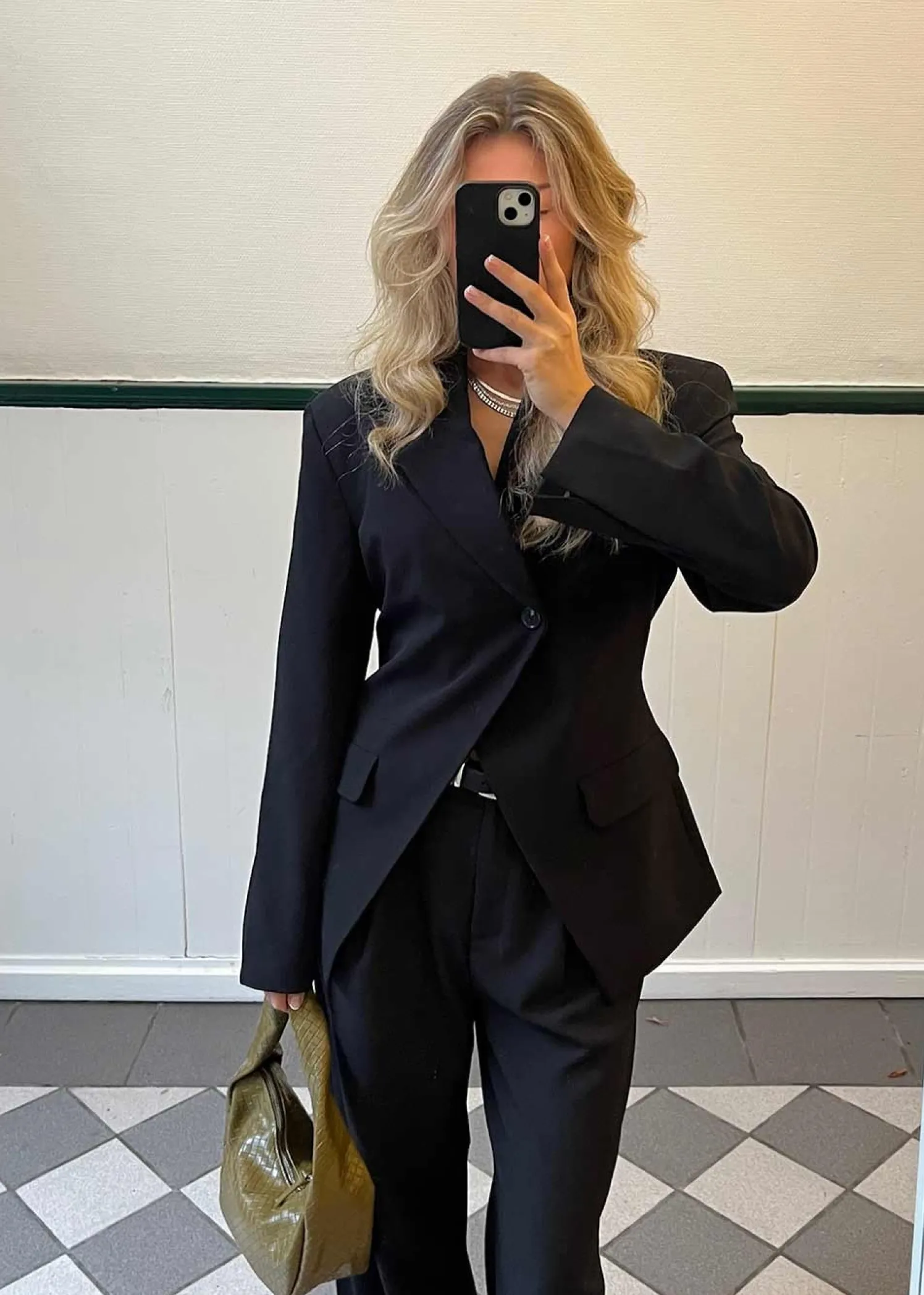 Oval Square OSLuxury Blazer
