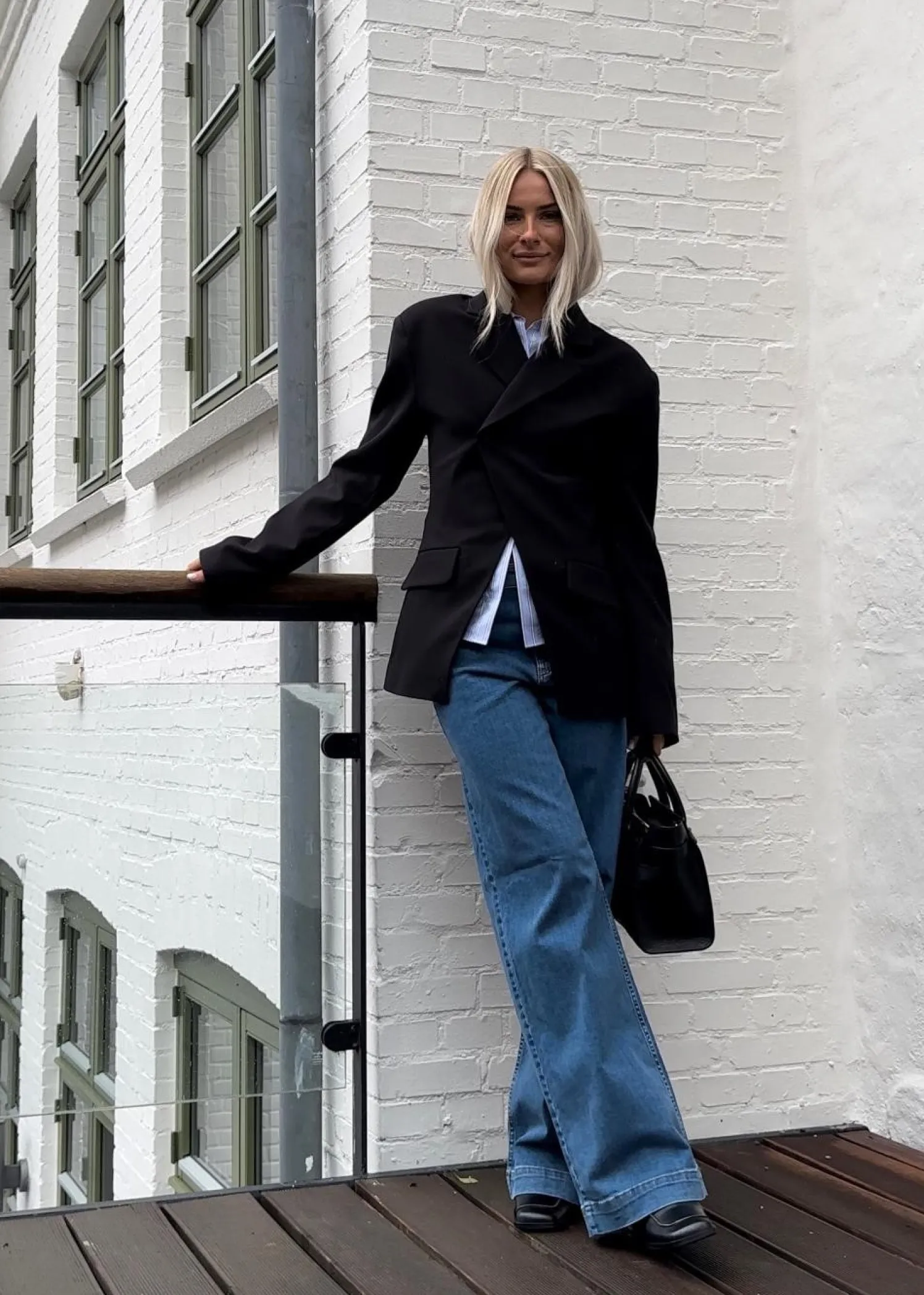 Oval Square OSLuxury Blazer