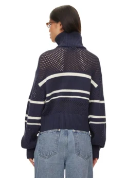 Oval Square Snow Zip Cardigan