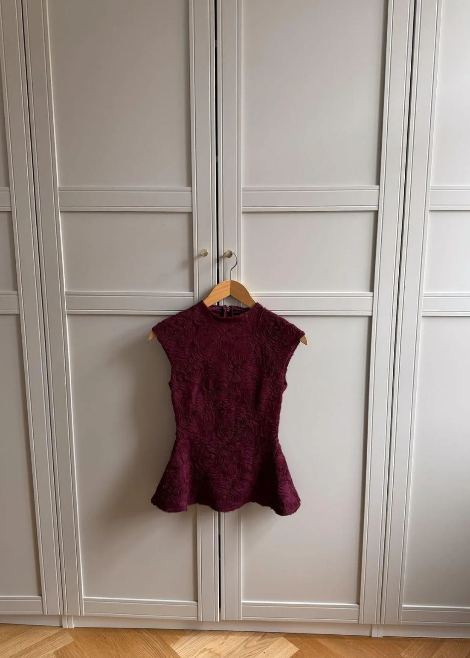 Rotate FLOWER MESH TOP
