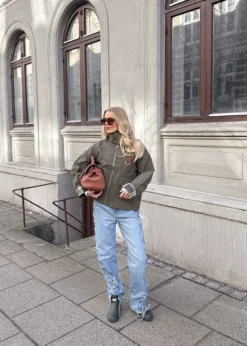Rotate Twisted lacing jeans