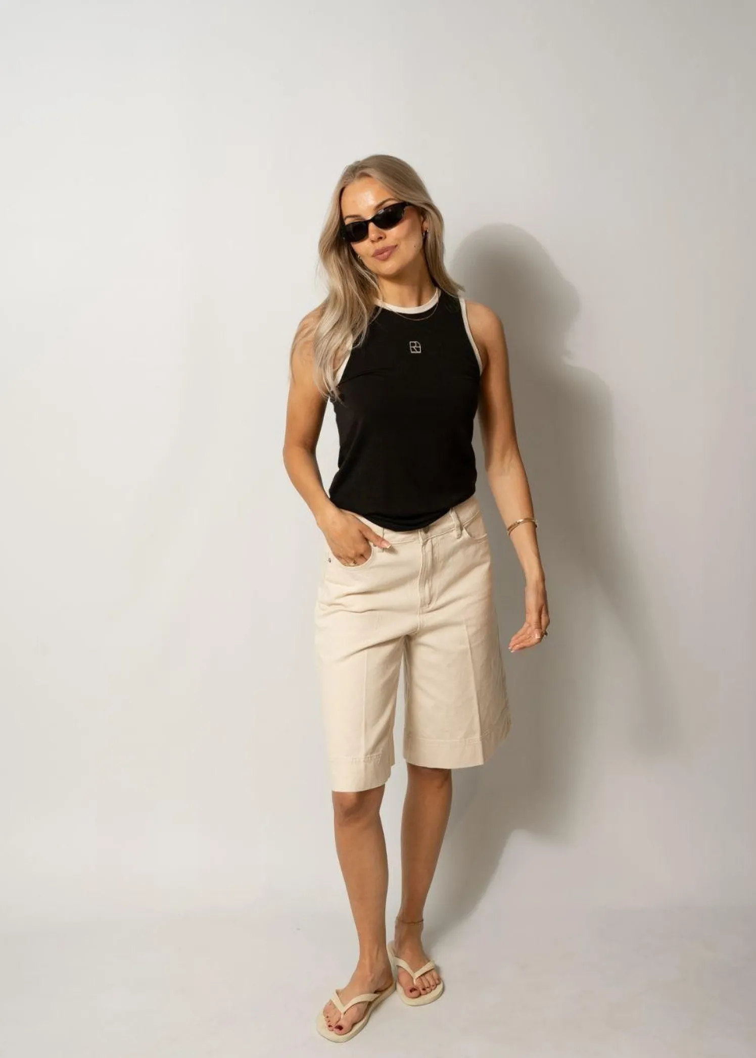 ROUGE EDIT Rouesme tank top