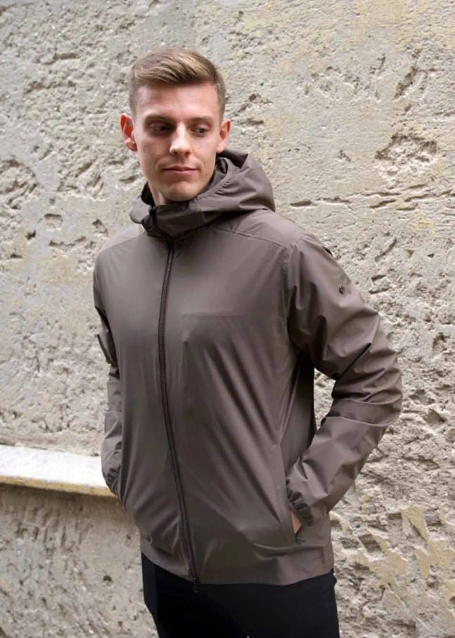 Scandinavian Edition Hood