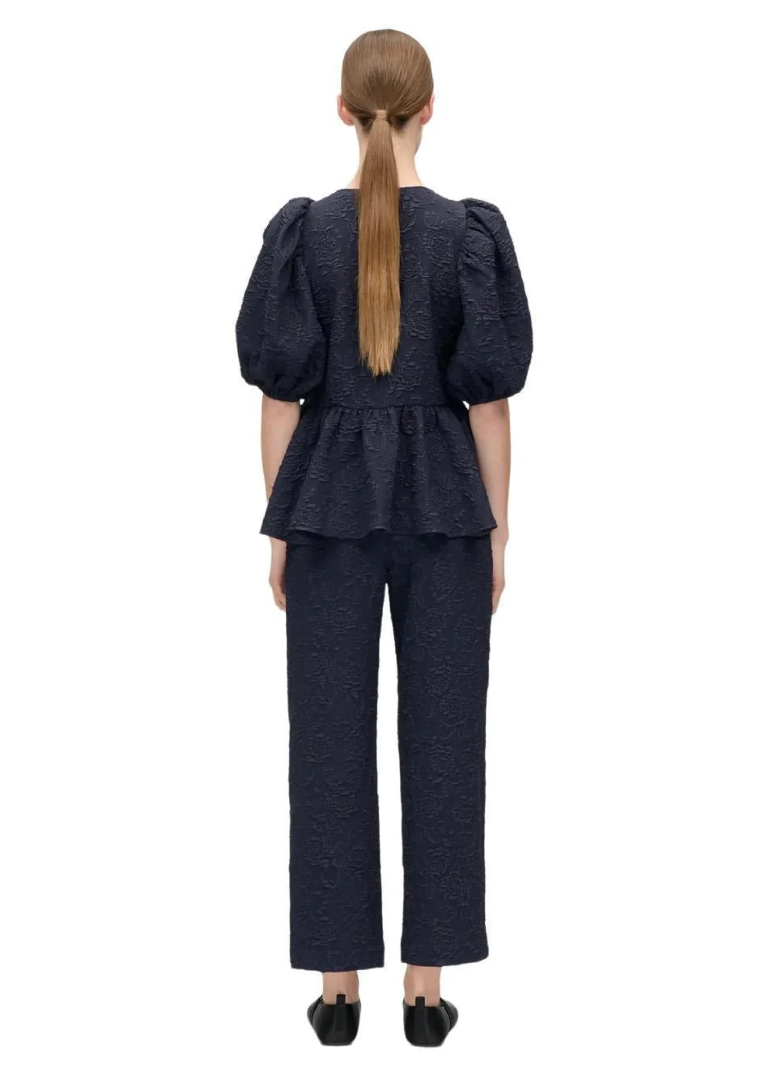 Stine Goya Elasticated Waistband Cropped Pants
