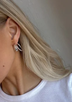 TRINE TUXEN LOOP HOOP