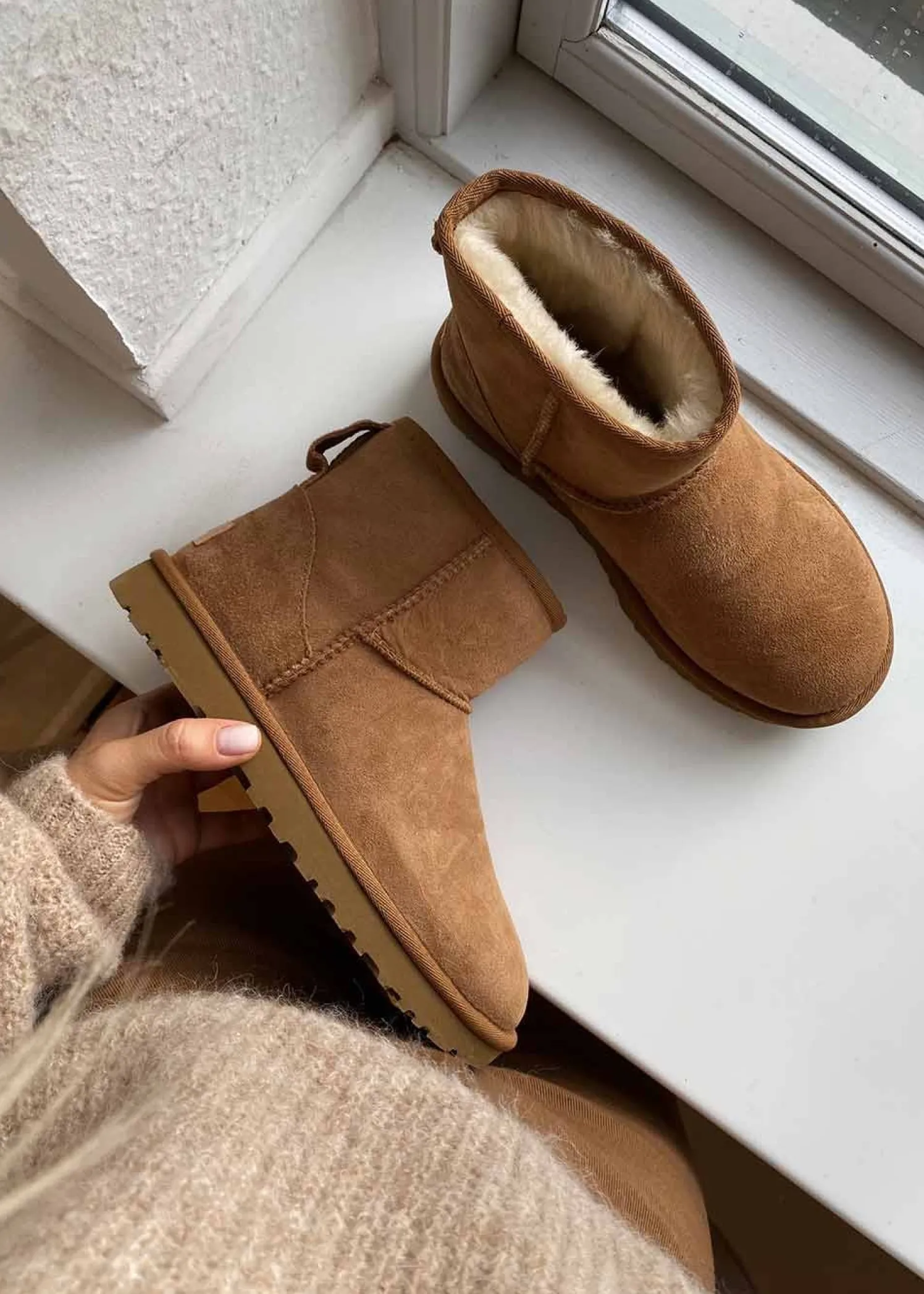 UGG W Classic Mini II