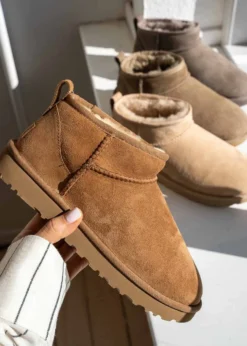 UGG W Classic Ultra Mini