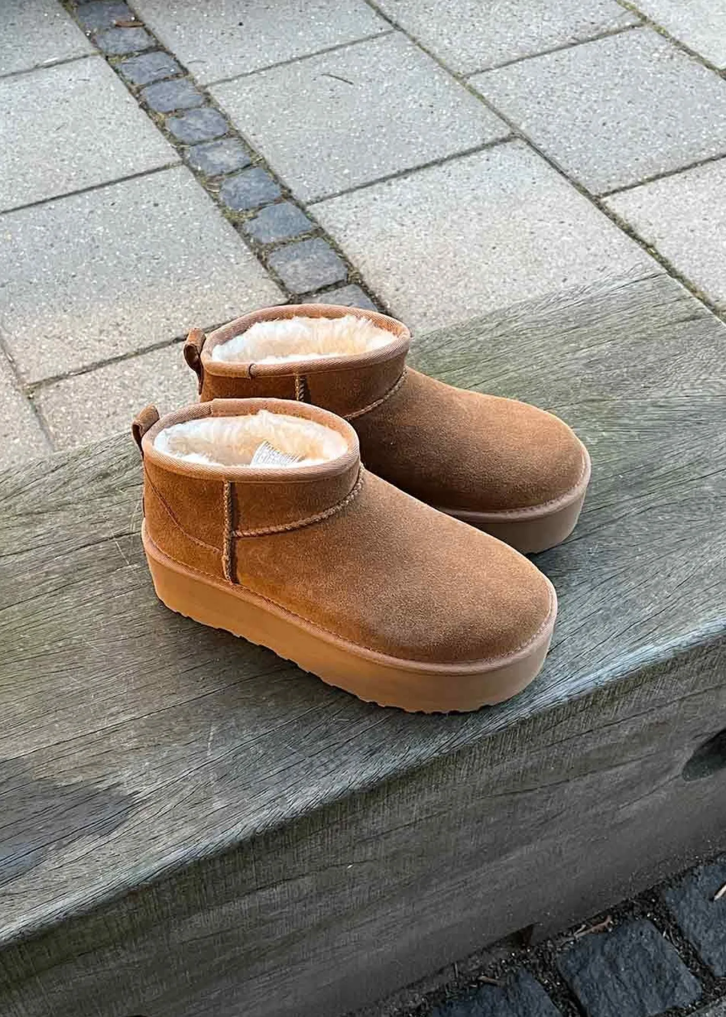 UGG W Cl Ultra Mini Platform