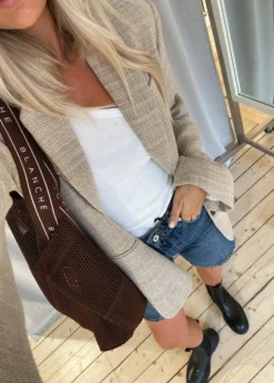 Woodbird Maggie Blooke Shorts